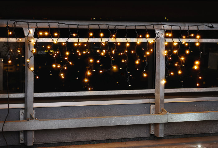 PRO lyskæde m/istapper 250 LED varm hvid 4,9 meter